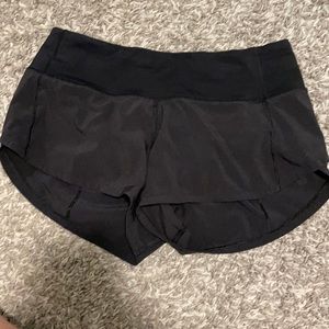 Lululemon Speed Up Low Rise 2.5” Shorts